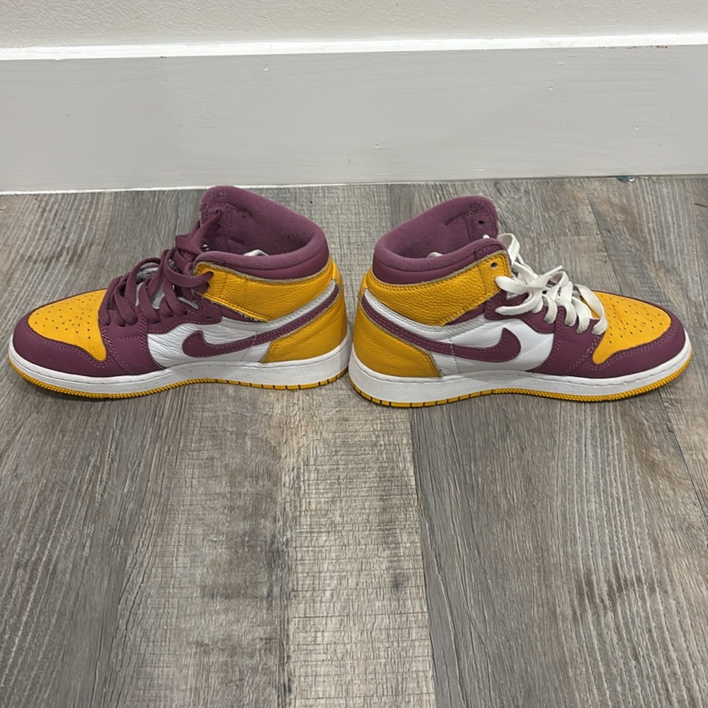 Nike Air Jordan 1 Brotherhood Purple and Yellow Sneakers size 4.5 - Picture 9 of 9